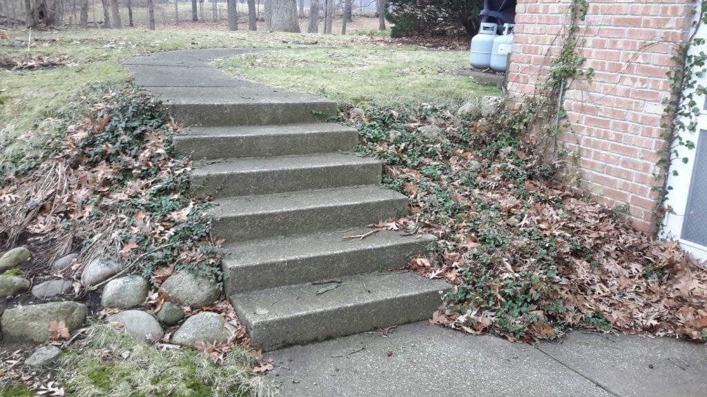 sloped stairs. no guardrail